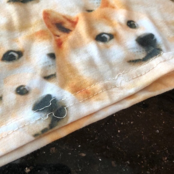 Linzi Yong Shiba Inu dog tee shirt - Picture 7 of 8